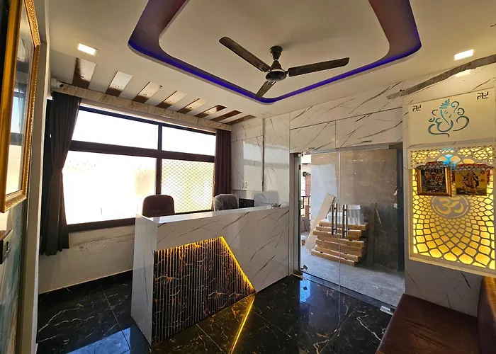 Hotel Rising Gest Ahmedabad